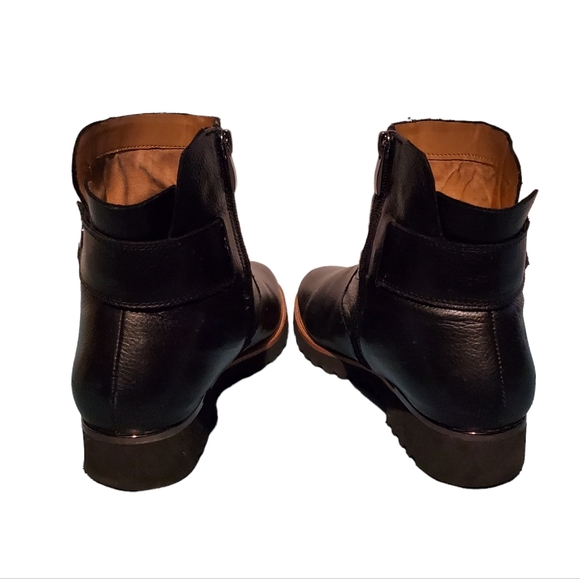 Franco Sarto Sleek Black Leather Zip-Up Moto Ankle Boots Women's Size 9.5M - Picture 6 of 9